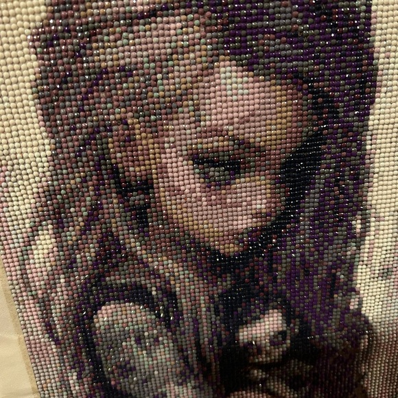 Meet your Posher, Amie - Picture 1 of 1